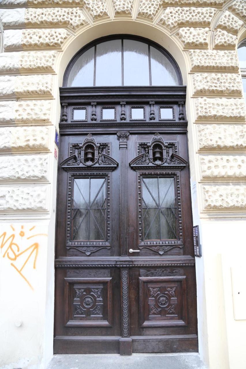 Apartment Kahoun Πράγα Εξωτερικό φωτογραφία